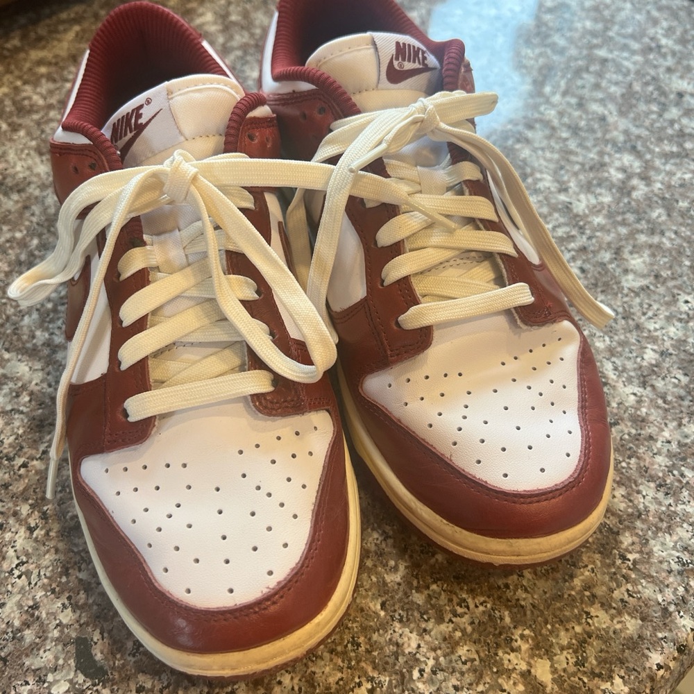 Nike Burgundy and White Athletic Shoes - Picture 2 of 4